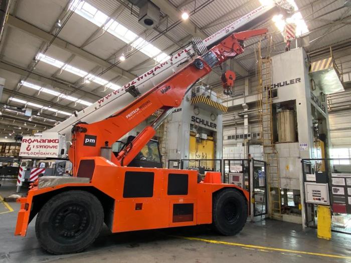 montaz-linii-produkcyjnych-9